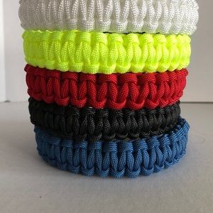 Paracord dog collar - customizable